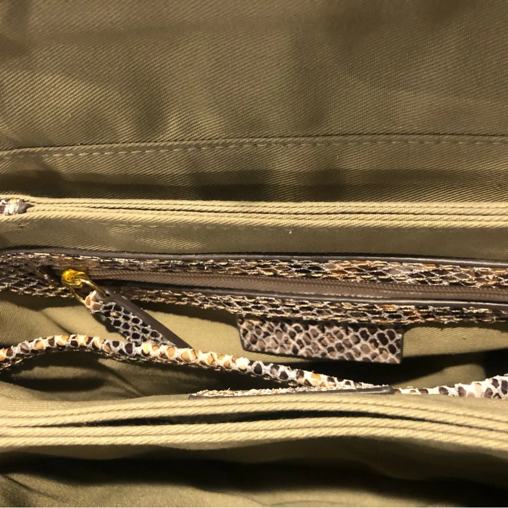 GILI Got It Love It Leather Snakeskin Bag - Picture 8 of 8